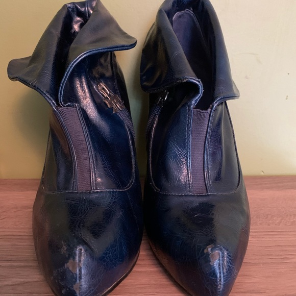 Dollhouse navy booties - Picture 2 of 11